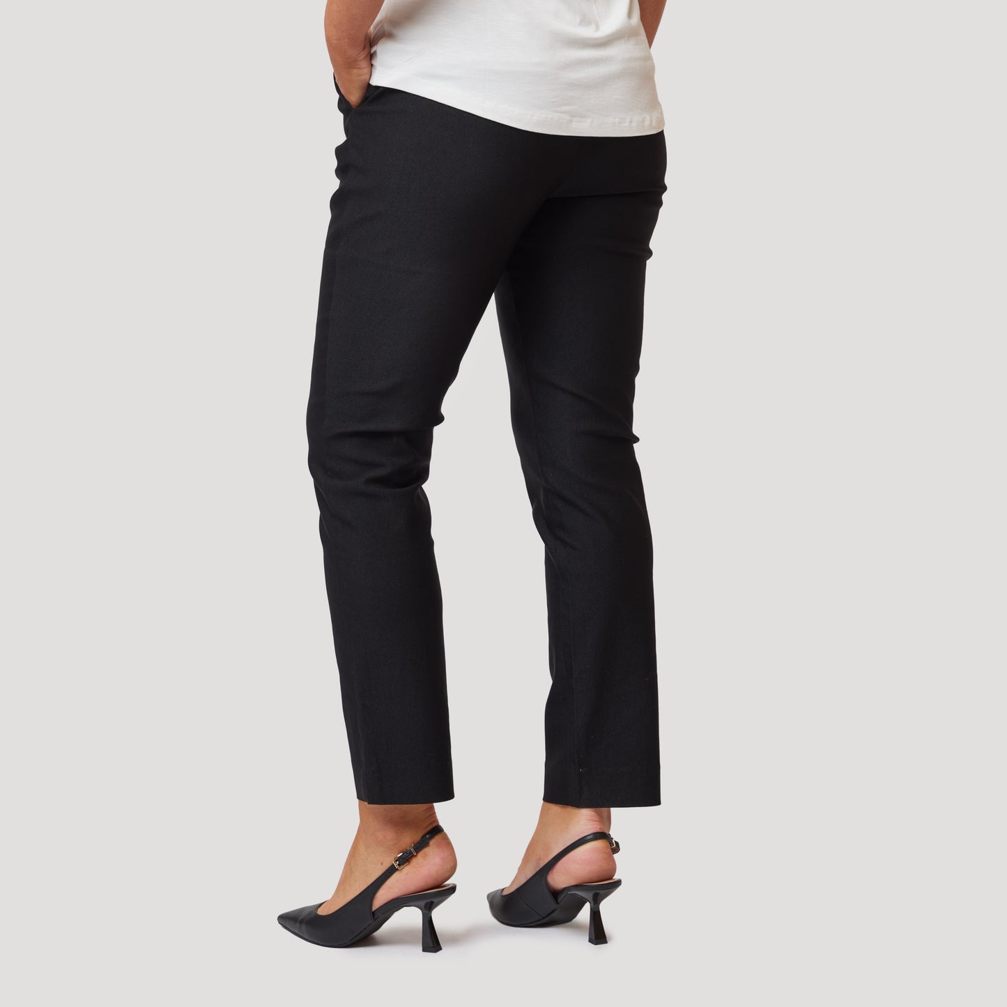 Calla cigarettbyxa - Svart