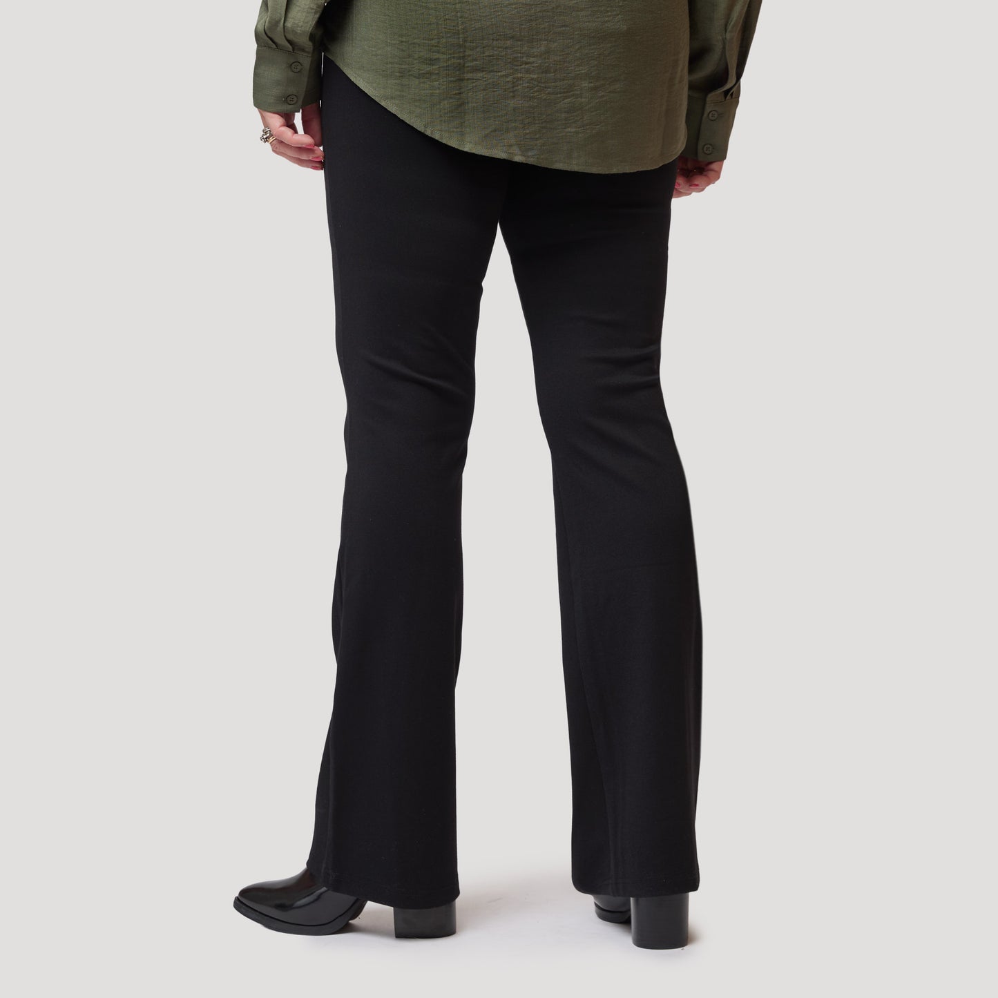 Jenna bootcut-kuminauha - Musta