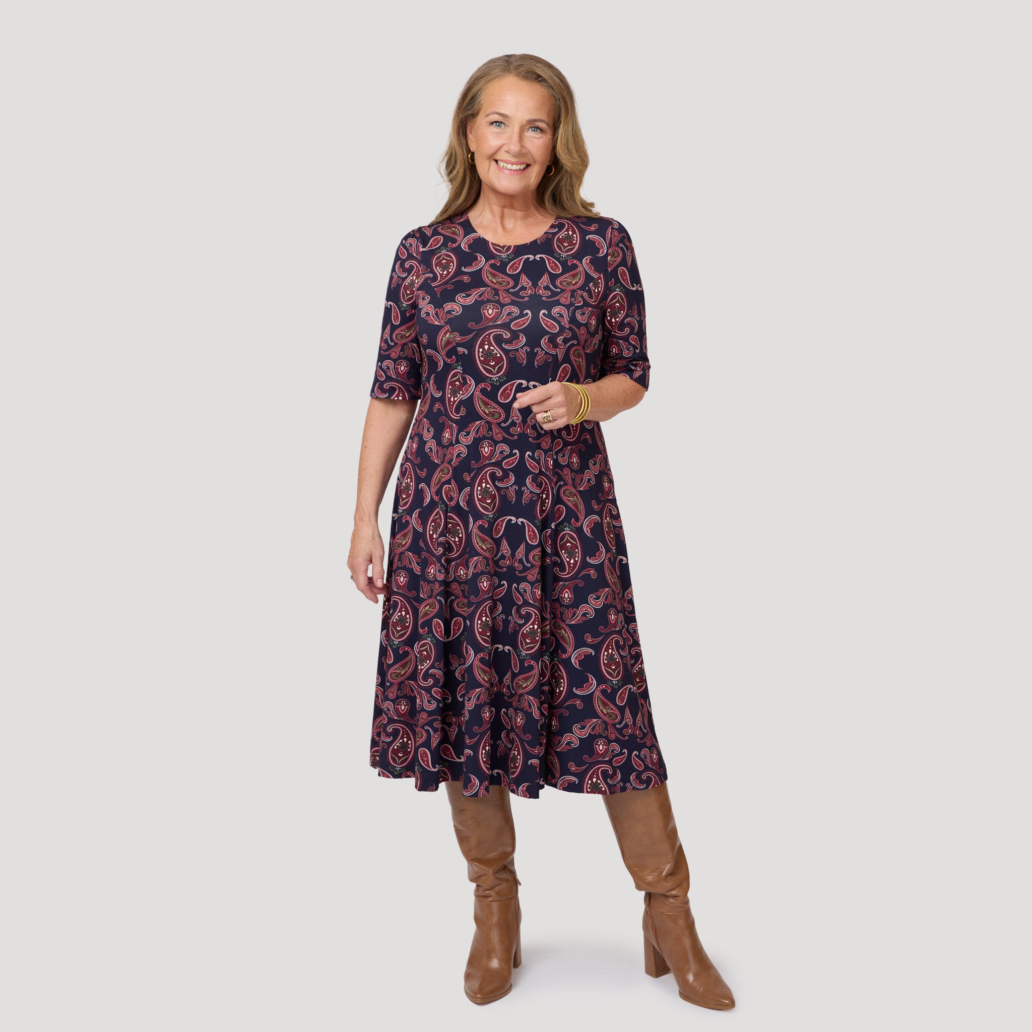 Linda klänning - Mörkblå paisley