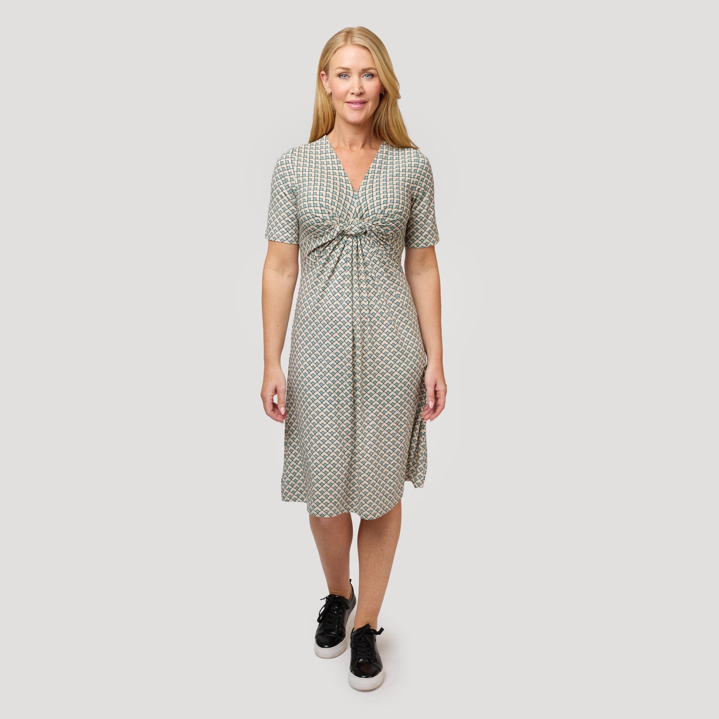 Smilla-mekko - Graafinen