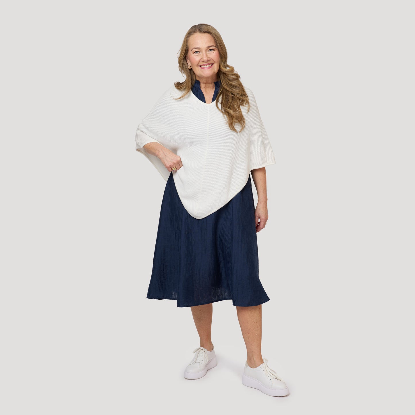 Pia poncho - Offwhite