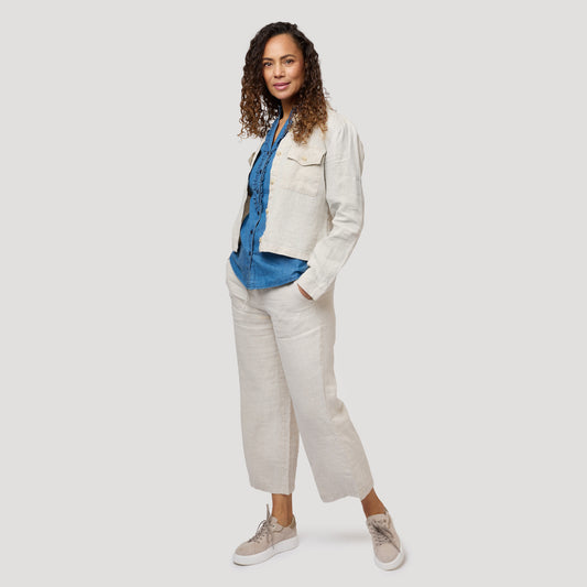 Jeansblus till beigt linneset