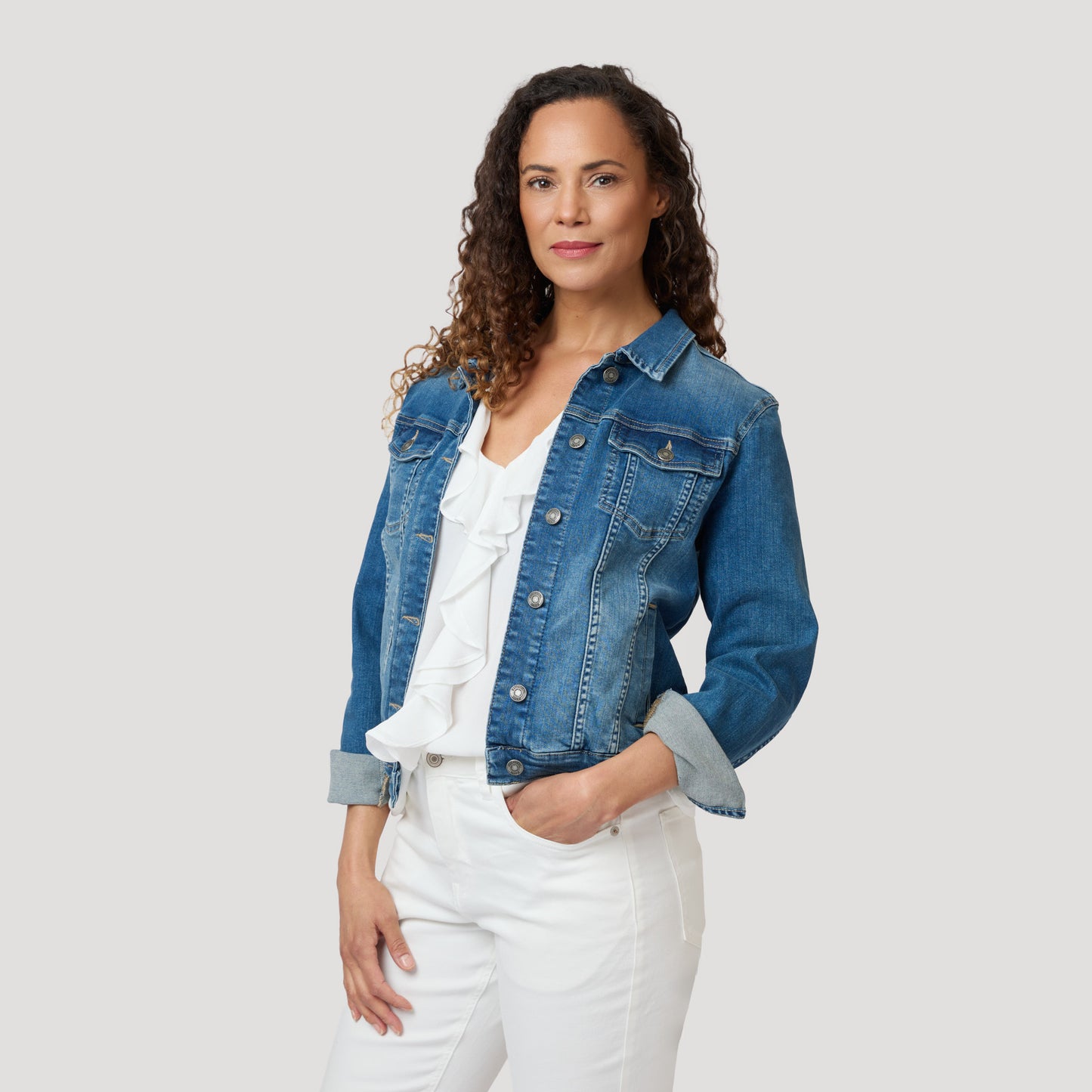 Vitt till jeansjacka