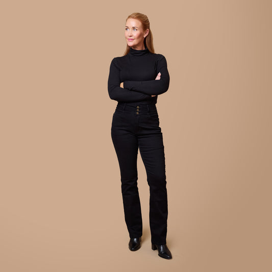 Svart polo till svarta jeans